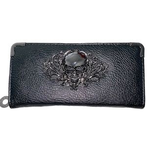 3-D metal Skull Head Zip Around Vegan 🌱 Leather Wallet